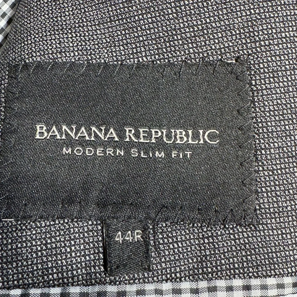 BANANA REPUBLIC‎ Blazer Sport Coat Men Sz 42R Wool Blend Modern Slim Fit Gray